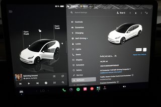 2023 Tesla Model 3 — photo 5 of 27