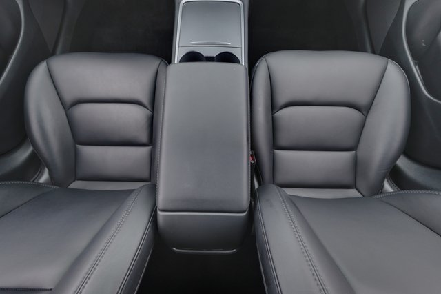 2023 Tesla Model 3 — photo 22 of 27
