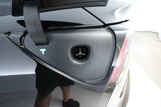 2021 Tesla Model 3 — photo 8 of 28