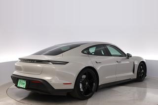 2021 Porsche Taycan — photo 2 of 26