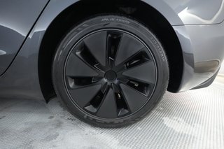 2024 Tesla Model 3 — photo 7 of 24