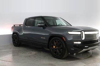 2022 Rivian R1T — photo 8 of 31