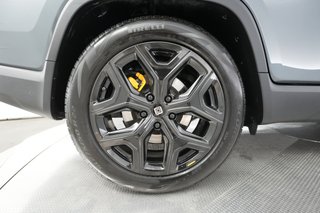 2022 Rivian R1T — photo 17 of 31