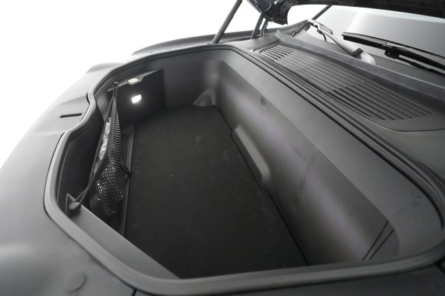 2022 Rivian R1T — photo 24 of 31