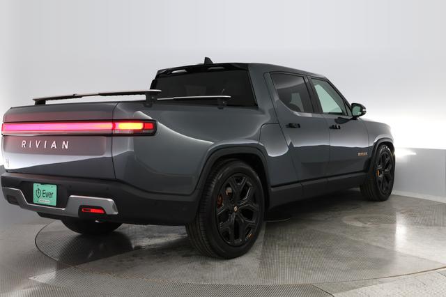 2022 Rivian R1T