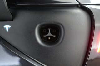 2026 Tesla Model Y — photo 8 of 24