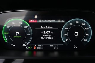 2022 Audi e-tron — photo 5 of 25