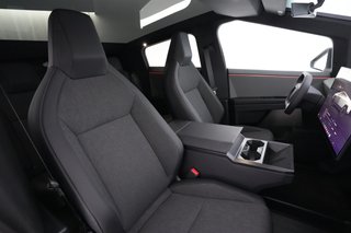 2026 Tesla Cybertruck — photo 12 of 18