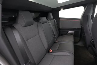 2026 Tesla Cybertruck — photo 4 of 18
