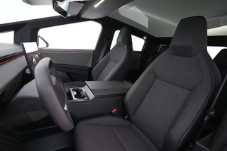 2026 Tesla Cybertruck — photo 3 of 18