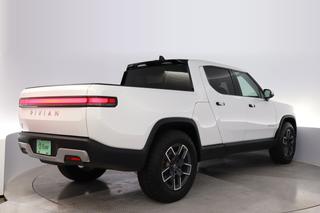 2023 Rivian R1T — photo 2 of 27