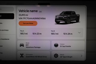 2022 Rivian R1T — photo 5 of 23