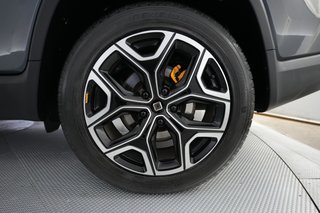 2022 Rivian R1T — photo 7 of 23