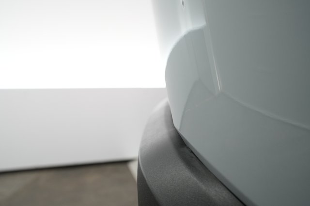 2022 Rivian R1T — photo 28 of 29
