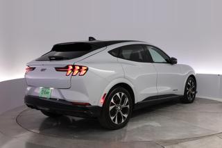 2022 Ford Mustang Mach-E — photo 2 of 24