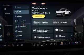 2024 Rivian R1T — photo 5 of 25