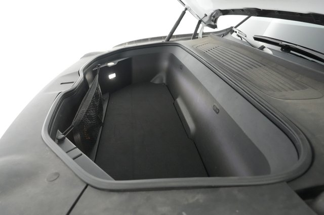 2022 Rivian R1T — photo 22 of 32