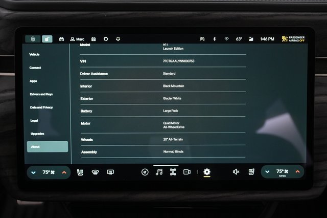 2022 Rivian R1T — photo 32 of 32