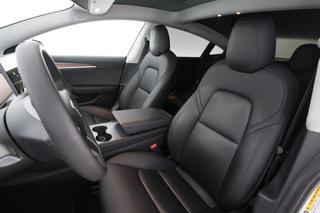 2022 Tesla Model 3 — photo 3 of 26