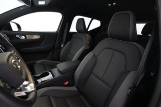 2024 Volvo XC40 Recharge — photo 3 of 27