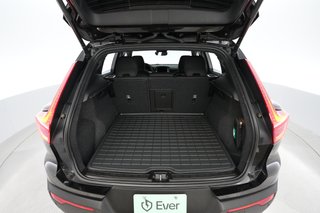 2024 Volvo XC40 Recharge — photo 6 of 27