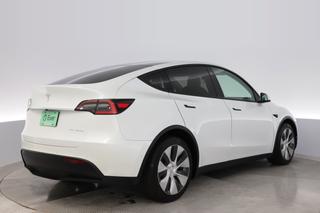2021 Tesla Model Y — photo 2 of 25