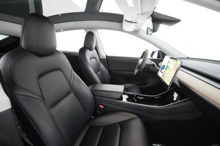 2020 Tesla Model Y — photo 19 of 34