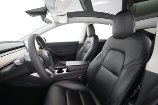 2020 Tesla Model Y — photo 17 of 34