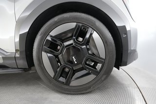 2024 Kia EV9 — photo 7 of 28