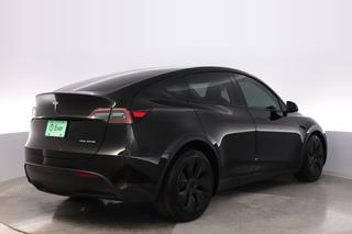 2024 Tesla Model Y — photo 2 of 24