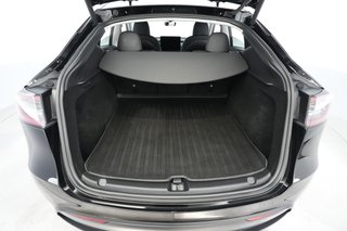 2024 Tesla Model Y — photo 6 of 24