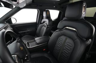 2022 Rivian R1T — photo 3 of 25