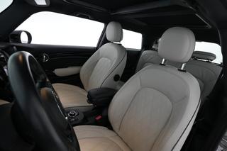 2022 MINI Cooper SE — photo 3 of 23