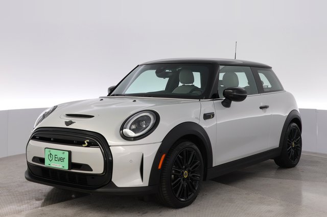 2022 MINI Cooper SE — VIN WMW13DJ07N2S11206