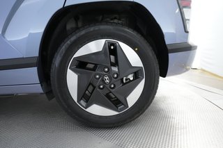 2025 Hyundai Kona Electric — photo 7 of 25