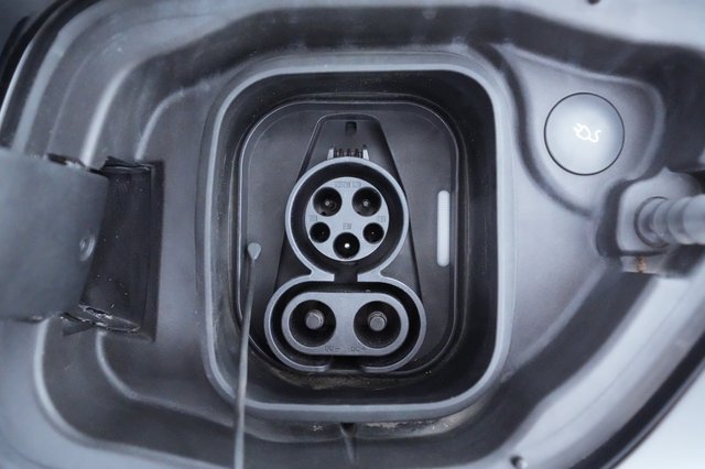2021 Polestar 2 — photo 26 of 33