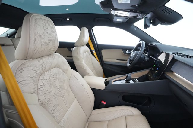 2021 Polestar 2 — photo 21 of 33
