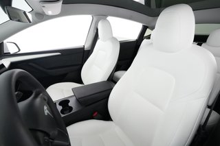 2023 Tesla Model Y — photo 3 of 21