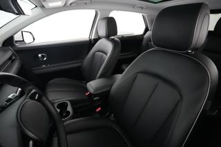 2024 Hyundai IONIQ 5 — photo 3 of 28