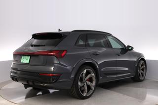 2024 Audi SQ8 e-tron — photo 2 of 22