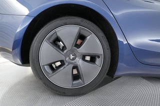2023 Tesla Model 3 — photo 16 of 22