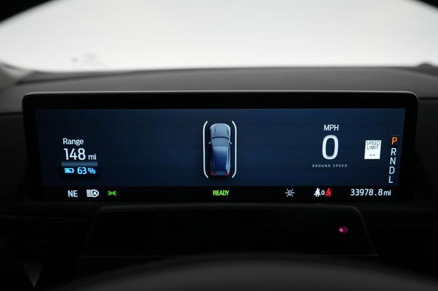 2021 Ford Mustang Mach-E — photo 4 of 30