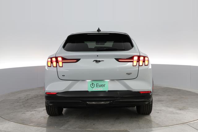 2021 Ford Mustang Mach-E — photo 8 of 30