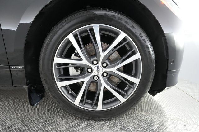 2019 Jaguar I-Pace — photo 15 of 33