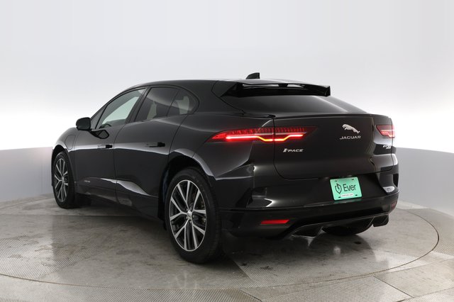 2019 Jaguar I-Pace — photo 11 of 33