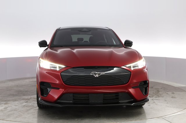 2021 Ford Mustang Mach-E — photo 6 of 26