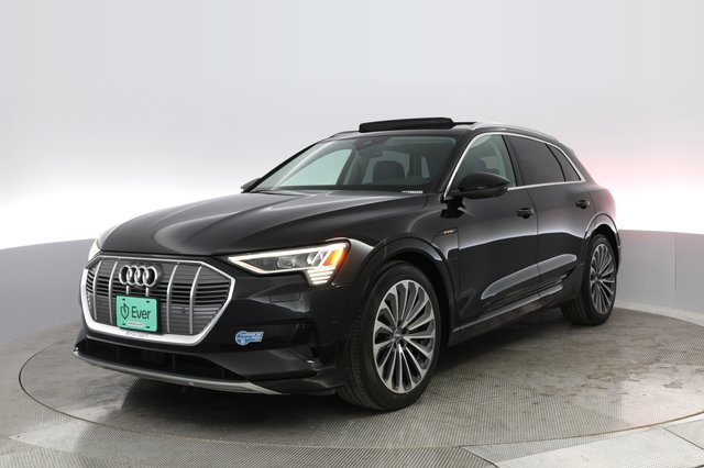 2019 Audi e-tron — VIN WA1VABGE9KB017185