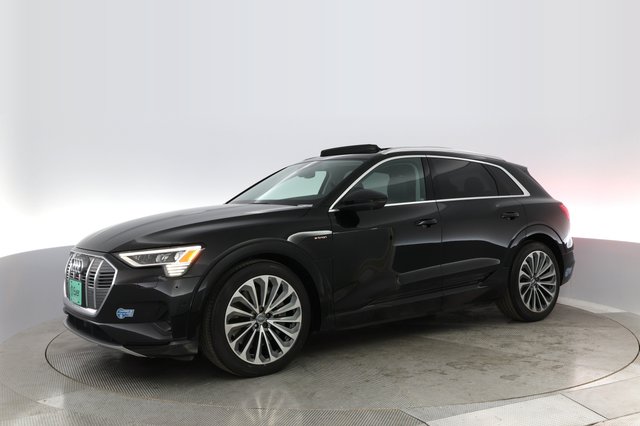 2019 Audi e-tron — photo 5 of 28