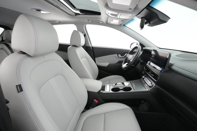 2023 Hyundai Kona — photo 21 of 28