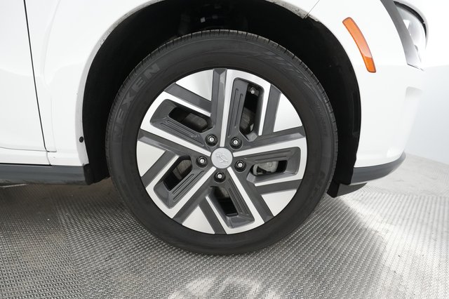 2023 Hyundai Kona — photo 16 of 28